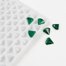 Molde para gomitas de diamante de 2 mL, 179 cavidades, con gomitas translúcidas verde esmeralda